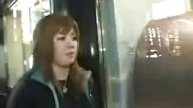 Jenna Fox از گلو و مواد طبیعی بزرگ برای سکسیسسی لرزیدن استفاده می کند!